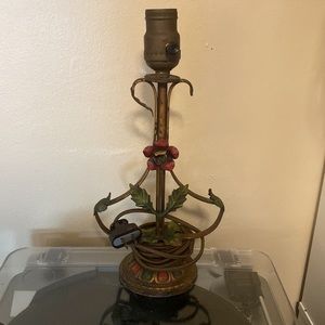 Vintage! Wrought Iron Metal Table lamp 12” with red metal flower and leaves
